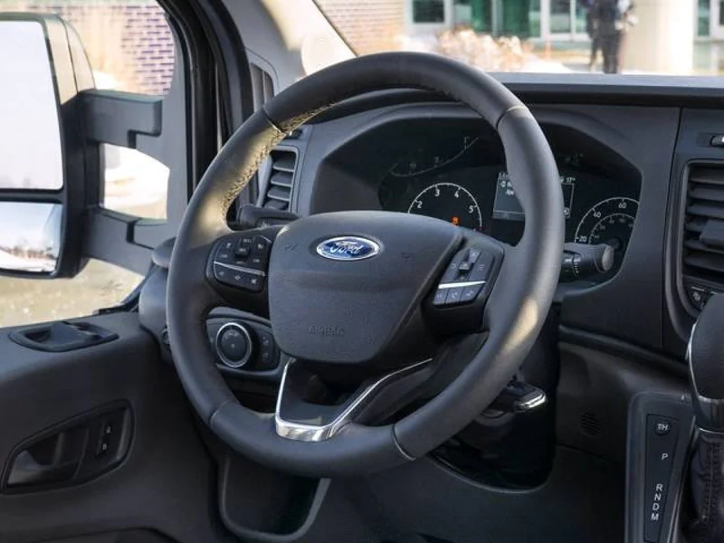 2023 Ford Transit Transit 350 Passenger Van XLT w/High Roof 5