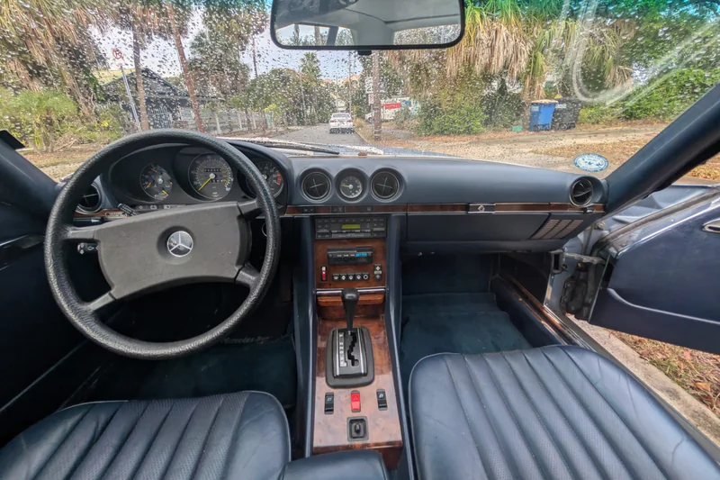 1985 Mercedes-Benz 380SL