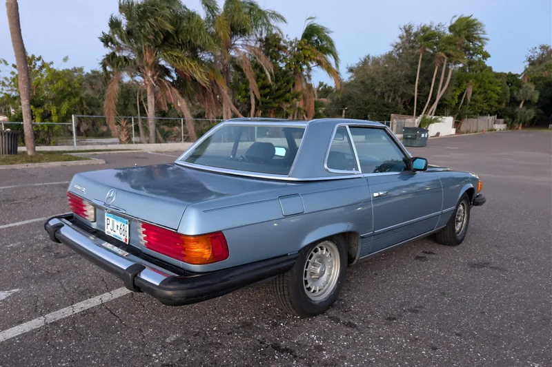 1985 Mercedes-Benz 380SL