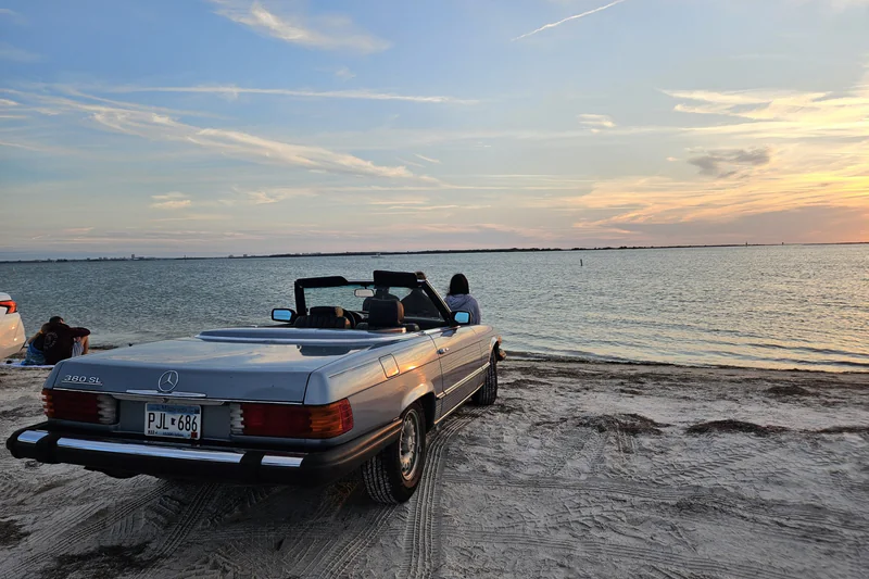 1985 Mercedes-Benz 380SL
