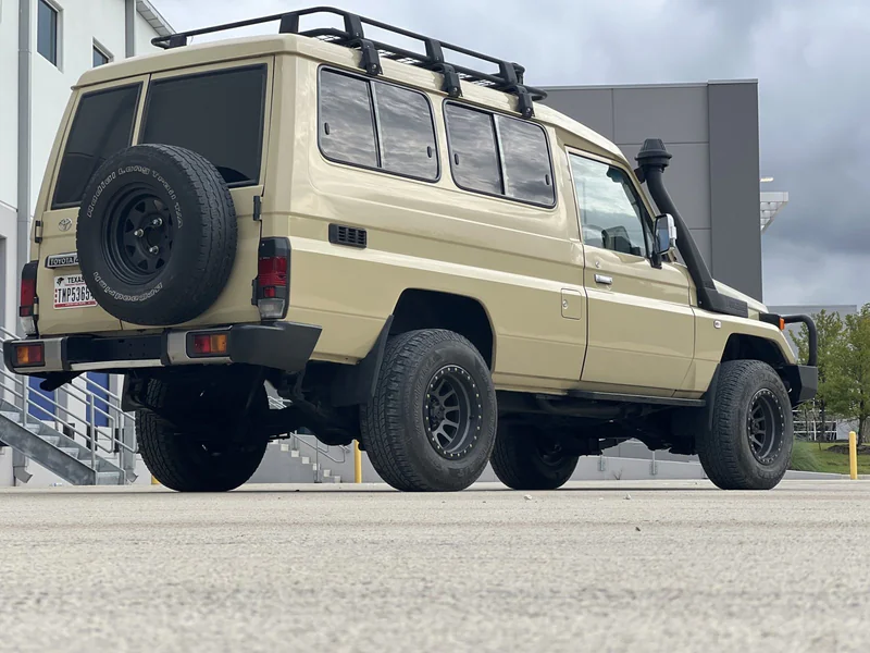 1997 Toyota Land Cruiser S/W 7