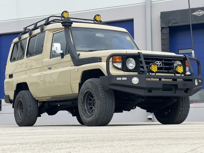 1997 Toyota Land Cruiser S/W 9