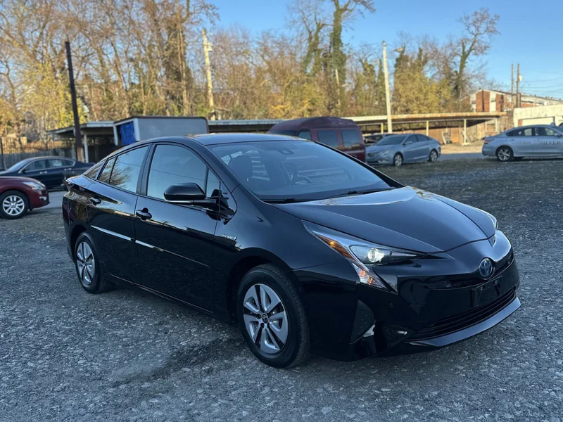 2017 Toyota Prius 3 2