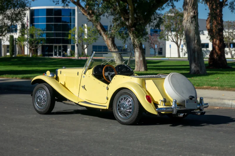 1969 MG TD Roadster Replica 5