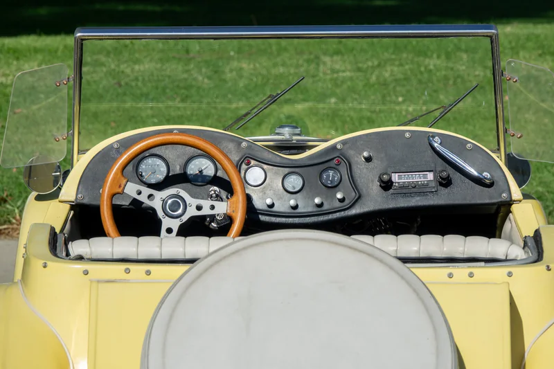 1969 MG TD Roadster Replica 7
