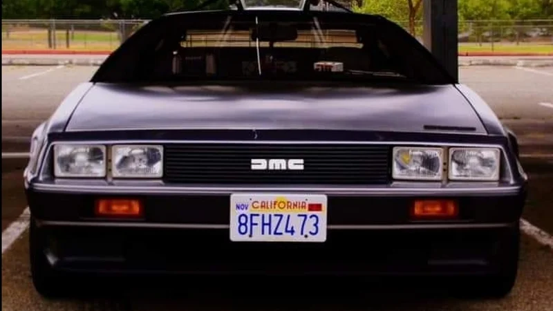 1982 DeLorean DMC-12