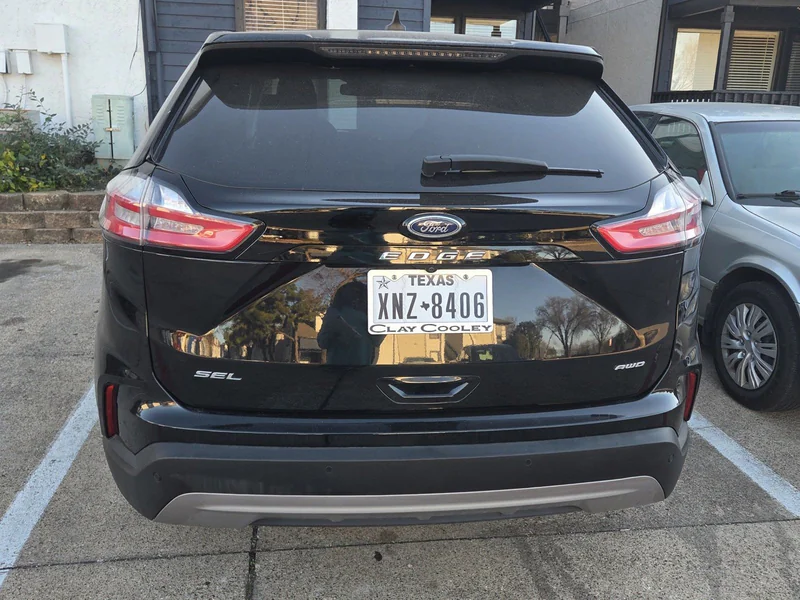 2023 Ford Edge 3