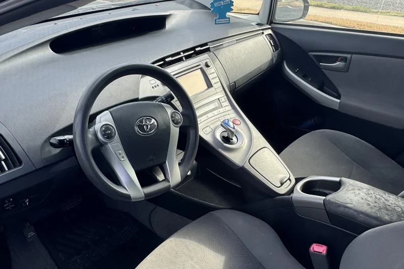 2012 Toyota Prius 2