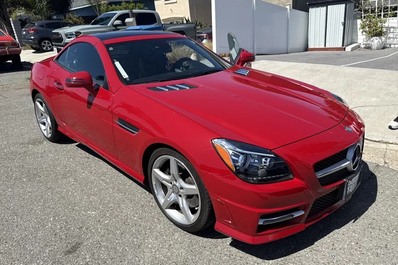 2016 Mercedes-Benz SLK 350 2