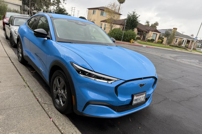 2023 Ford Mustang Mach-E 2