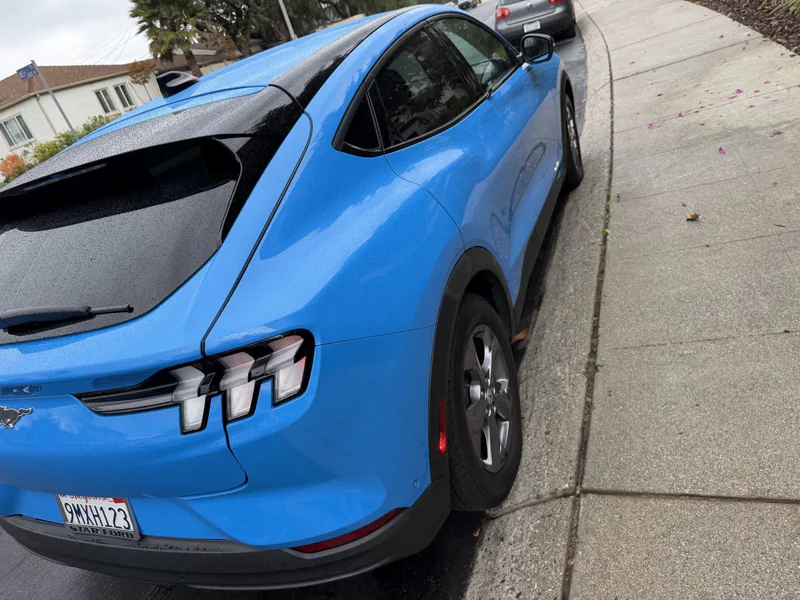 2023 Ford Mustang Mach-E 6