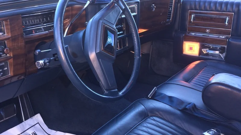 1989 Cadillac Brougham 2
