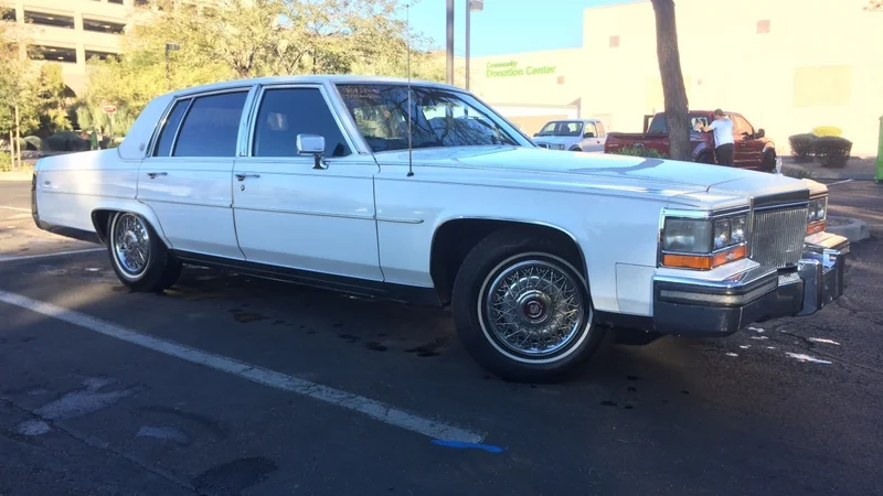 1989 Cadillac Brougham 8