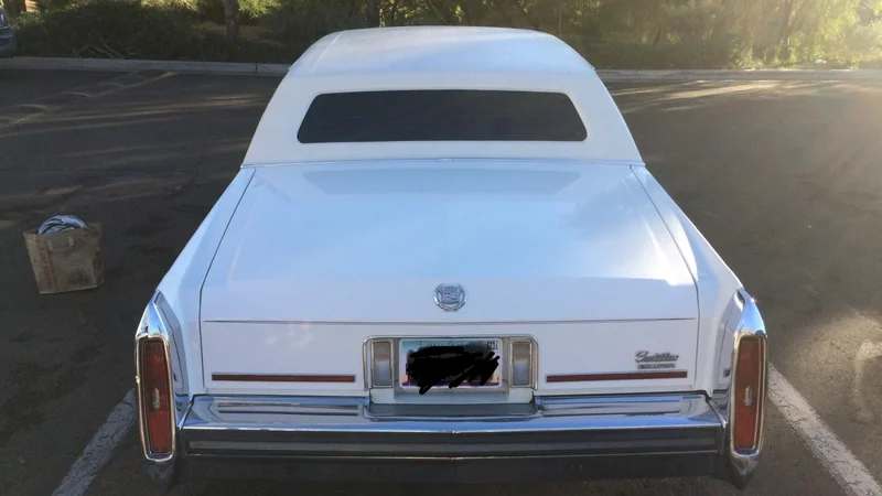 1989 Cadillac Brougham 9