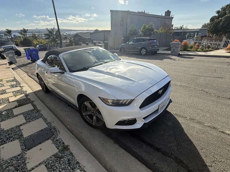 2015 Ford Mustang Base 2