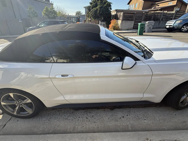 2015 Ford Mustang Base 5