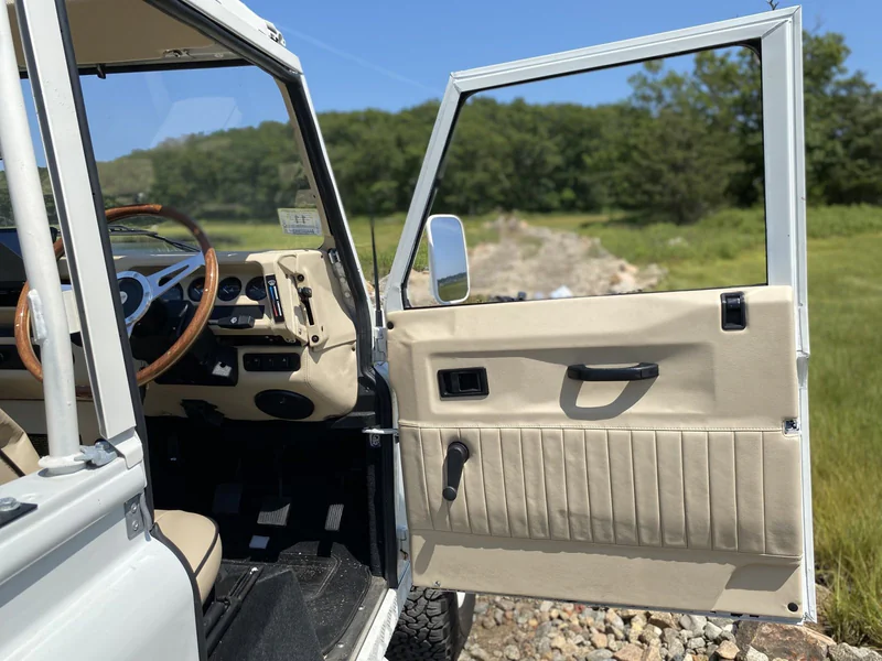 1999 Land Rover Defender 90 90 12