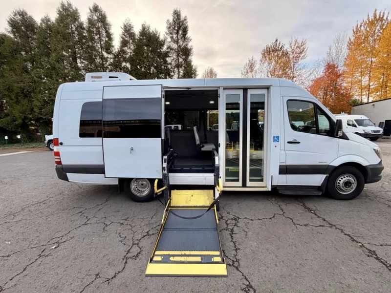2014 Mercedes-Benz Sprinter 3500 7