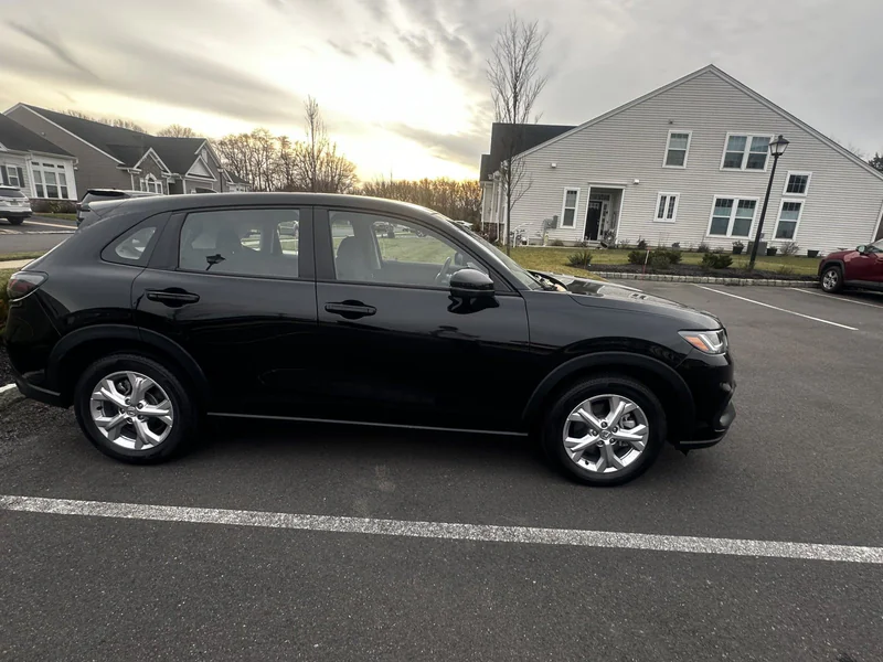 2023 Honda HRV Lx 3