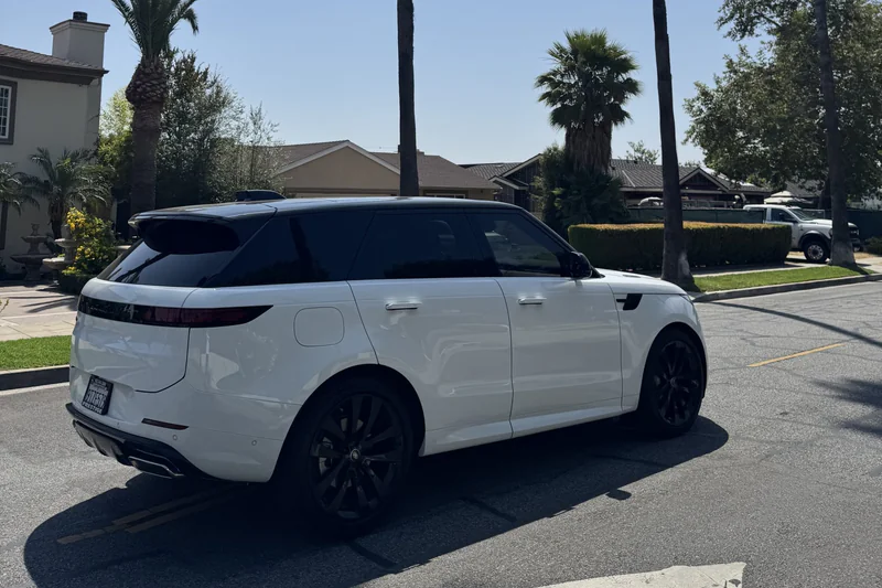 2025 Land Rover Sport Dynamic SE Dynamic SE P400 5