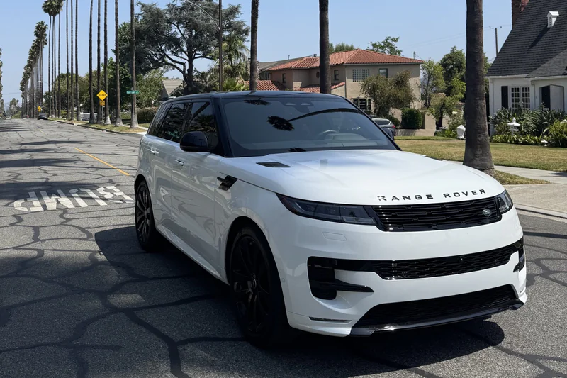 2025 Land Rover Sport Dynamic SE Dynamic SE P400 6