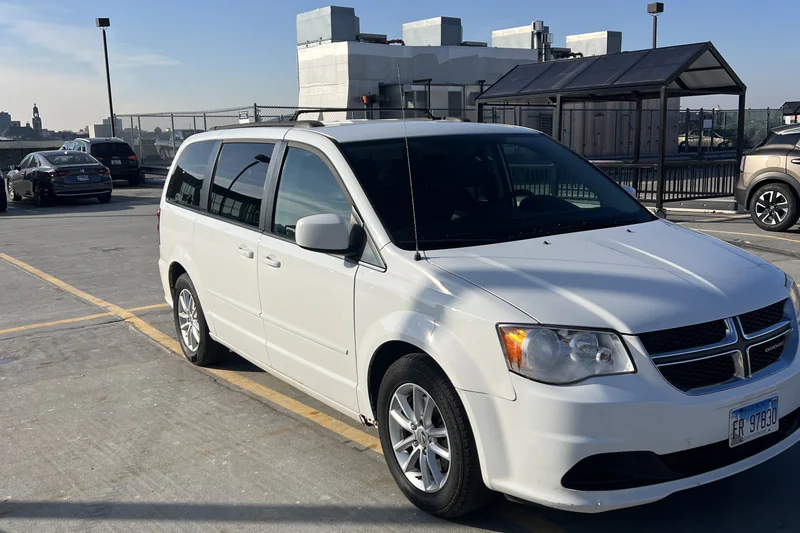 2016 Dodge Grand Caravan SXT 3