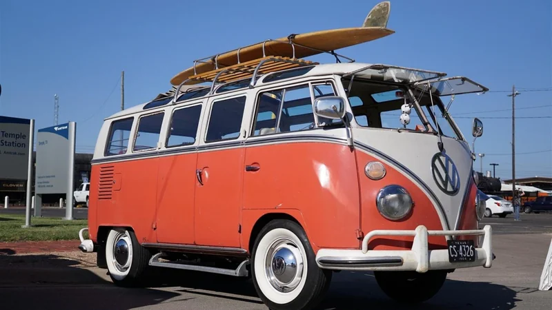 1964 Volkswagen 21 Window Sunroof Bus