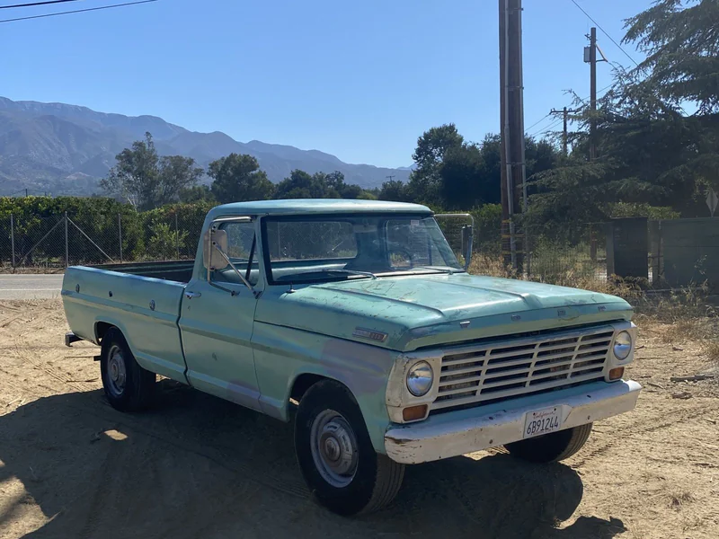 1967 Ford F-250 3/4 Ton 3