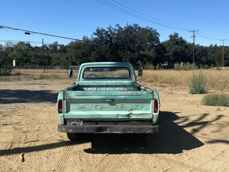 1967 Ford F-250 3/4 Ton 9