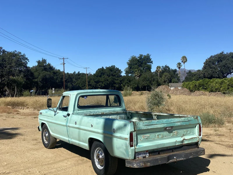 1967 Ford F-250 3/4 Ton 10