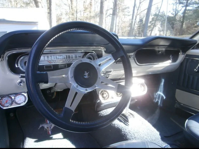 1965 Ford Mustang Base 3