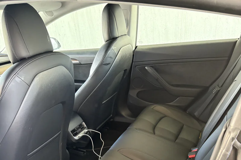 2021 Tesla Model 3 Long Range 3