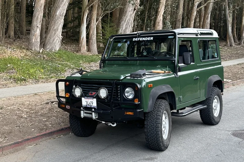 1997 Land Rover Defender 90 Hard Top 3