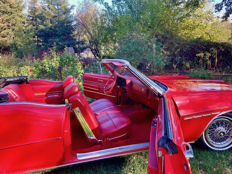 1970 Buick Electra Base 3