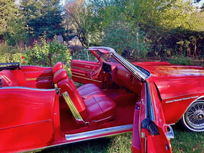 1970 Buick Electra Base 6
