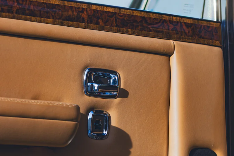 1989 Rolls-Royce Silver Spur Base 6
