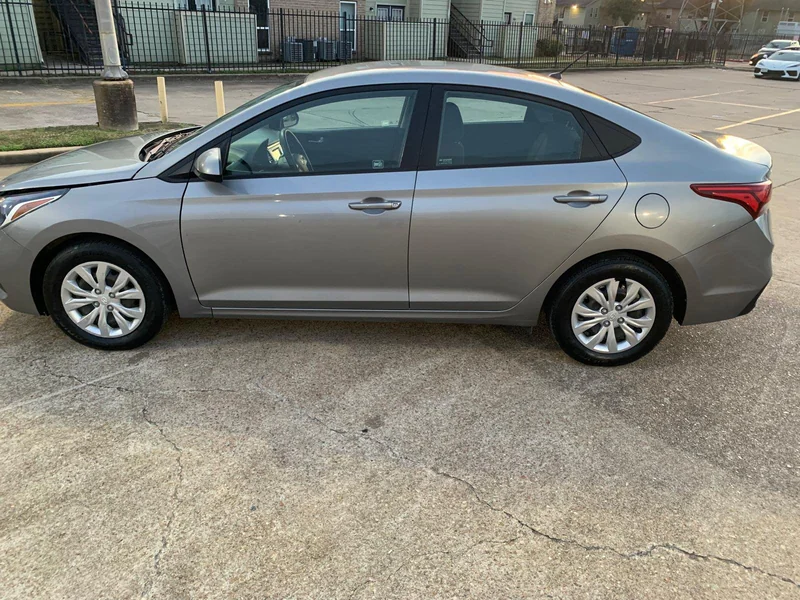 2021 Hyundai Accent 9