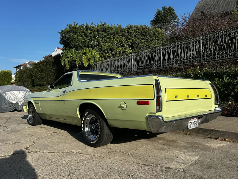 1976 Ford Ranchero 500 GT 8