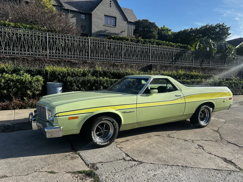 1976 Ford Ranchero 500 GT 9