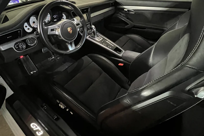 2015 Porsche 911