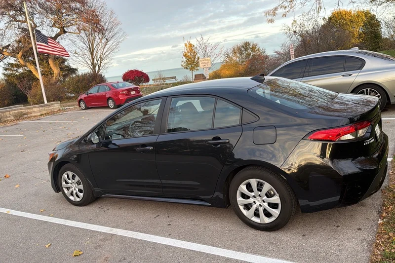 2022 Toyota Corolla LE 11