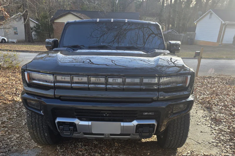 2024 GMC Hummer EV SUV in Union City 11