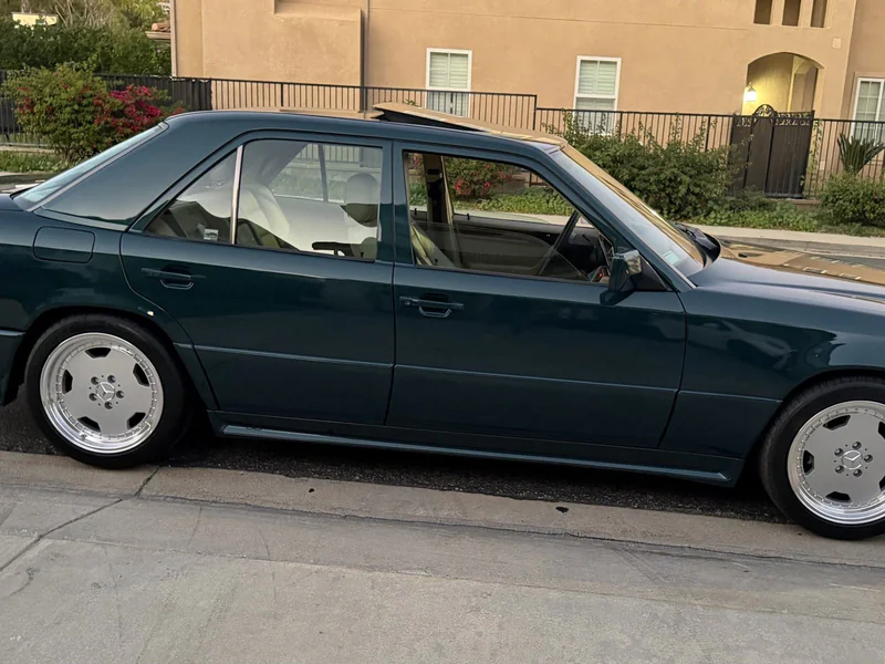 1995 Mercedes-Benz E320 Amg 3