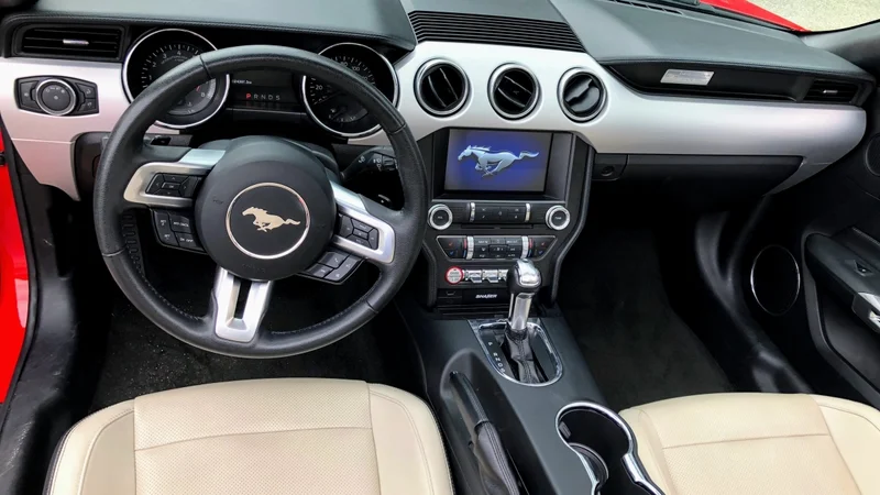2017 Ford Mustang 6