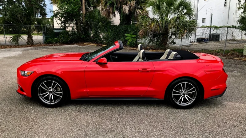 2017 Ford Mustang 3
