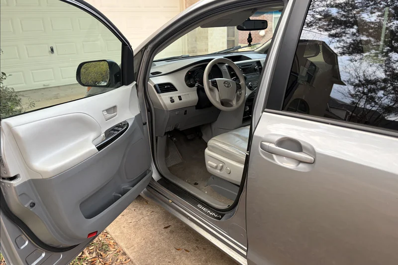2013 Toyota Sienna