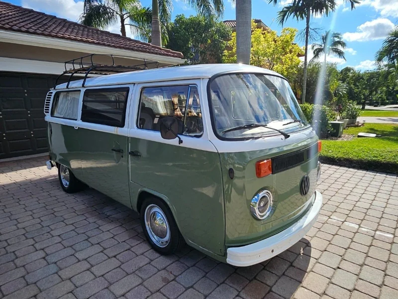 1970 Volkswagen Transporter
