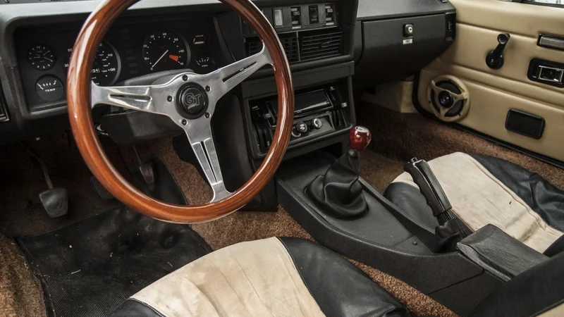 1979 Triumph TR7 3