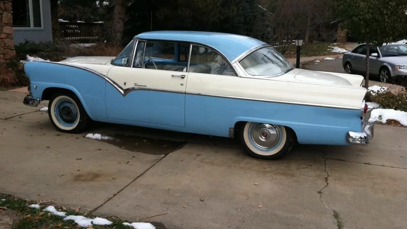 1955 Ford Victoria 2 dr 2