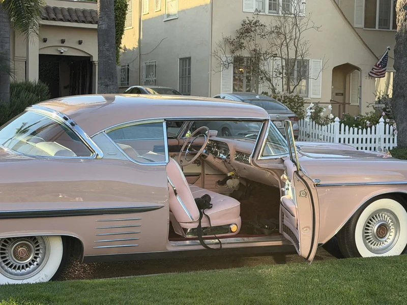 1958 Cadillac Deville 4